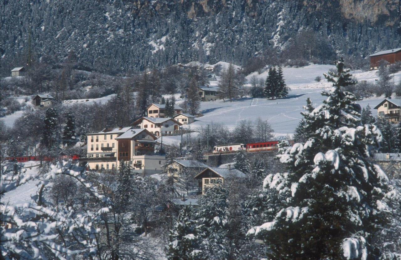 Hotel Grischuna Filisur Exteriör bild